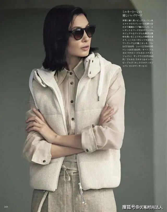 下巴50多岁的女人，剪掉你的长发吧！试试这3款短发，有白发也照样美
