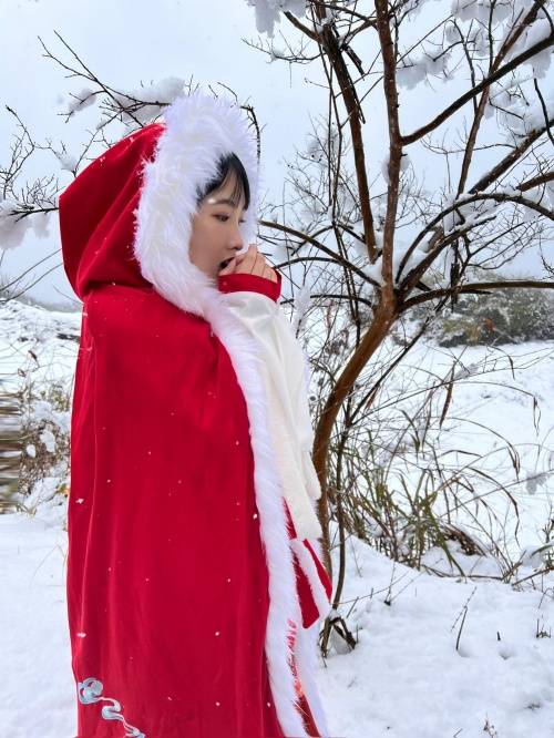 仇源益阳云台山下雪了，雪地里才能拍出最美的风采