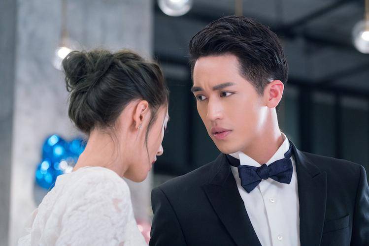 原创27岁许魏洲卡点官宣结婚从未公布过恋情唯一绯闻对象是周雨彤