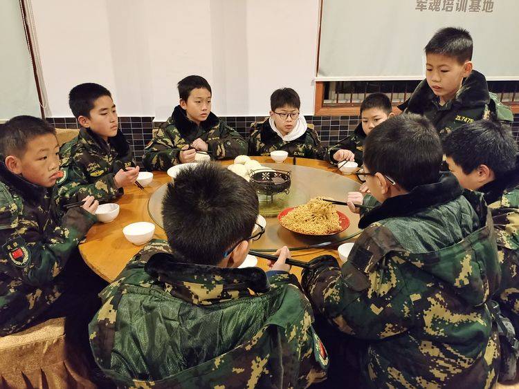 跨立|小战士精彩蜕变,尽显飒爽英姿