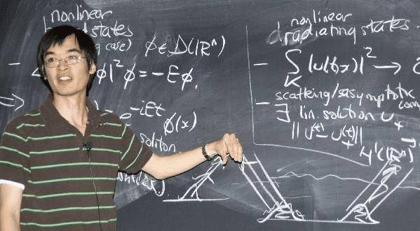 数学天才8岁高考考出760分，智商测试超爱因斯坦，现在怎样了-家庭网