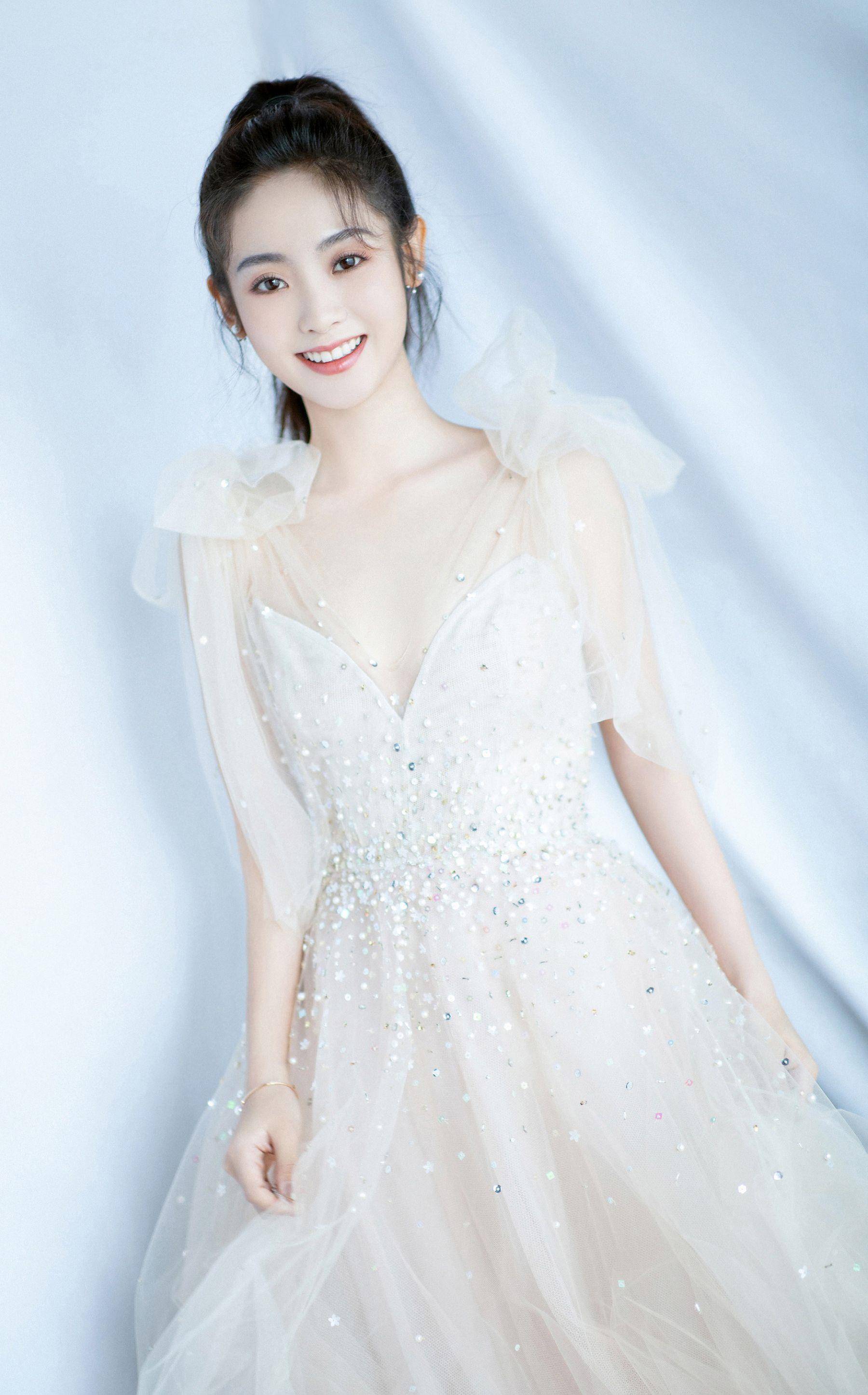 张佳宁|教主说资源瓜：刘亦菲、张佳宁、邢菲等