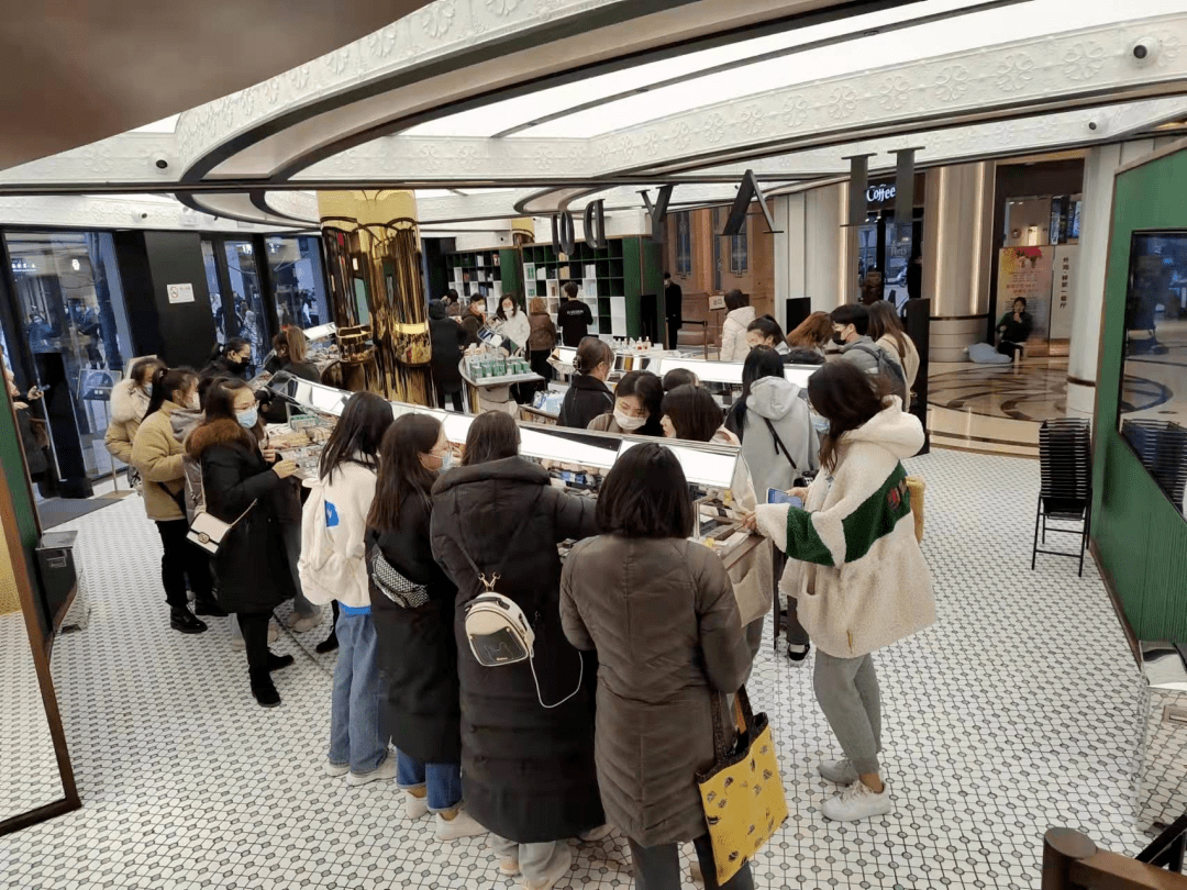 品牌它要撑起新型美妆集合店的未来