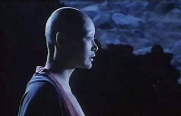 光头|同样是光头造型，陈冲宁静惊艳，孙菲菲殷桃吓人，杨幂太敷衍