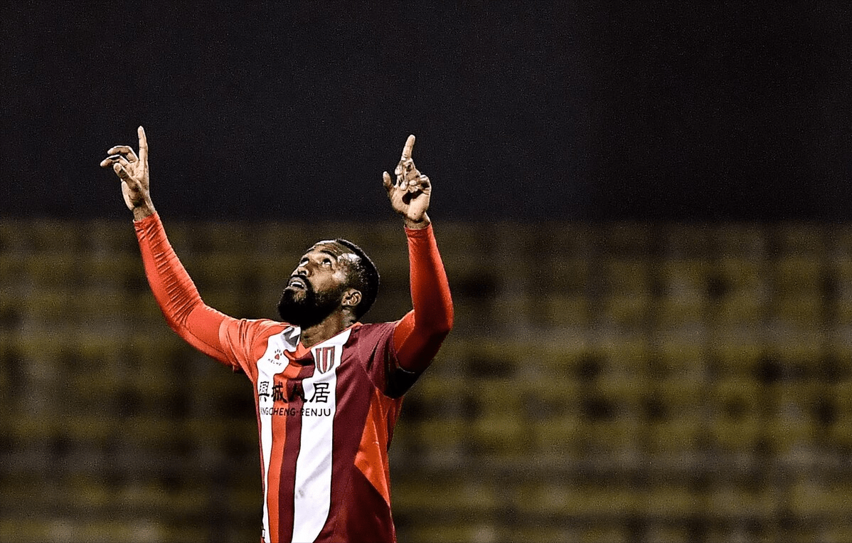 大连人队完成股改,公开招募主帅和球员!公告解读!_足球_球迷_招聘