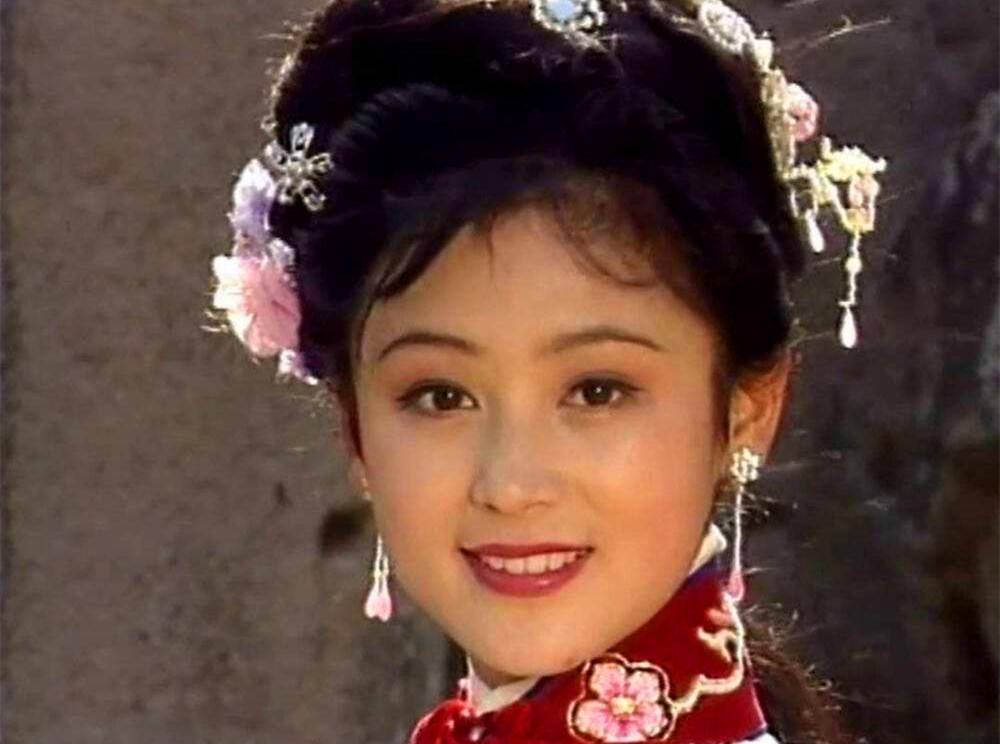 因为发腮比发胖更可怕，颜值降低是小事，有人干脆被换了张脸