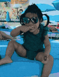 刚迈|搞笑GIF趣图:你们到底是谁先锁的谁?