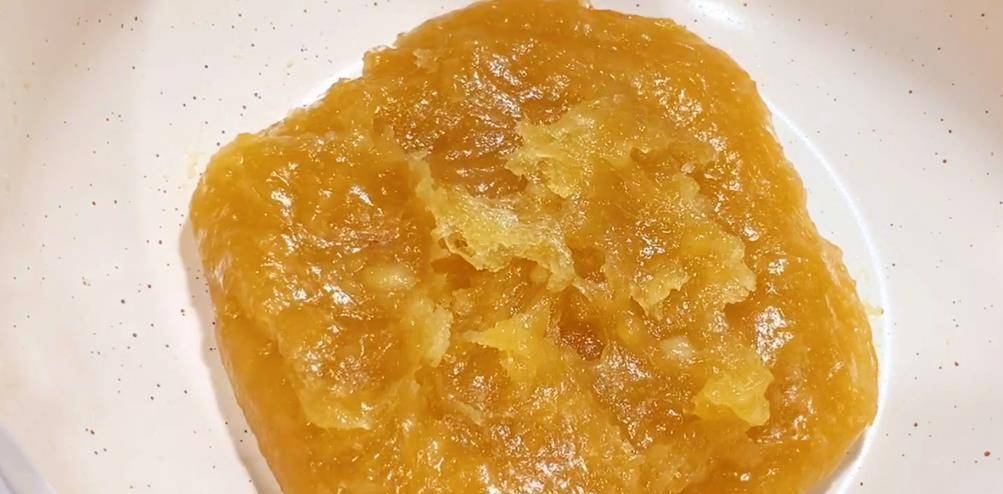 做法|牛皮糖好吃不用買，教你在家做，軟糯勁道香甜，還是小時候的味道