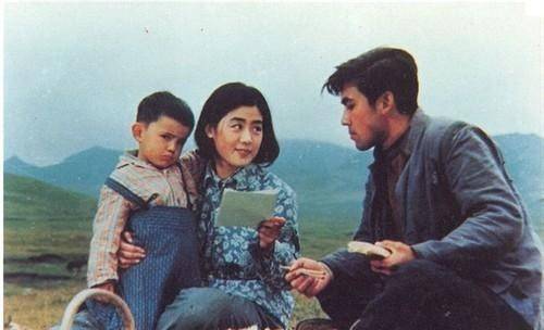 电影|名导谢晋：4个孩子3个傻，唯一正常的儿子却英年早逝？