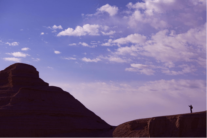 饶力明图文世界里的北疆秋韵