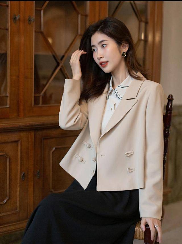 原创西装半身裙