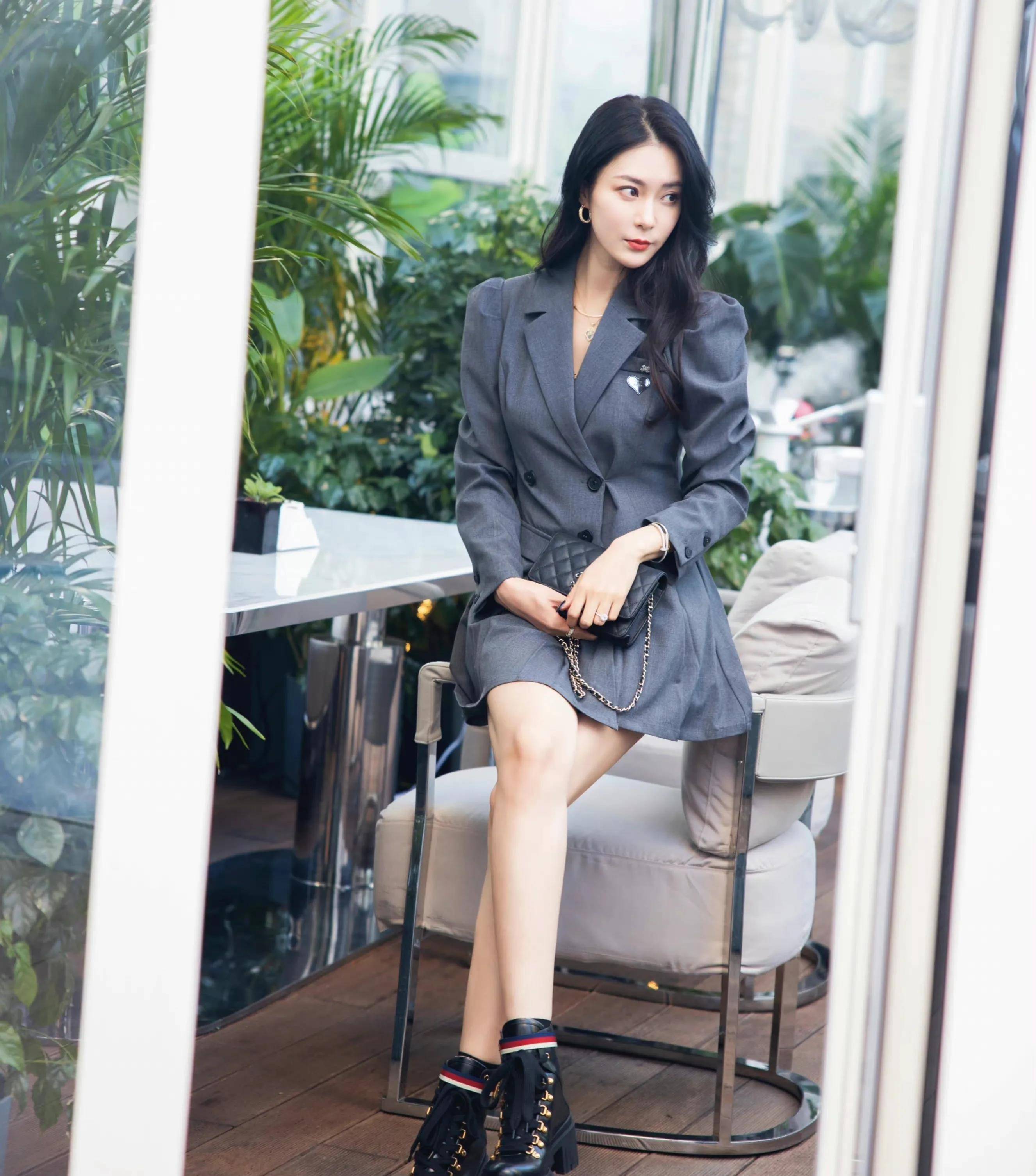 娱乐记忆 王晶"御用新女郎"胡然_好身材_电影_小时候