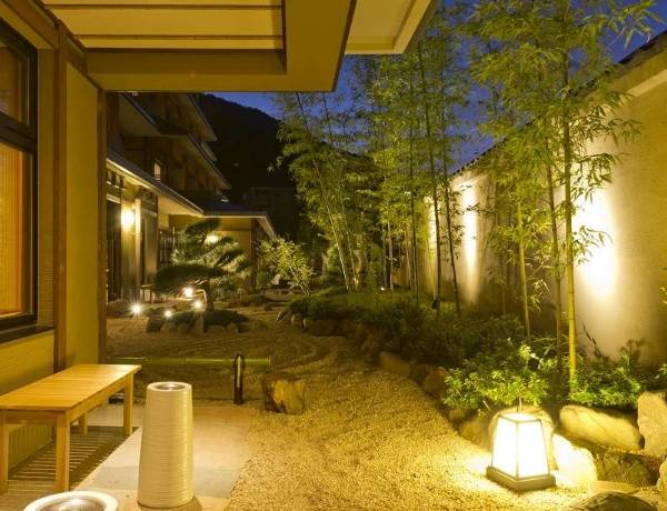 日本的情侣酒店，满足情侣的“特殊”要求，怪不得那么受欢迎