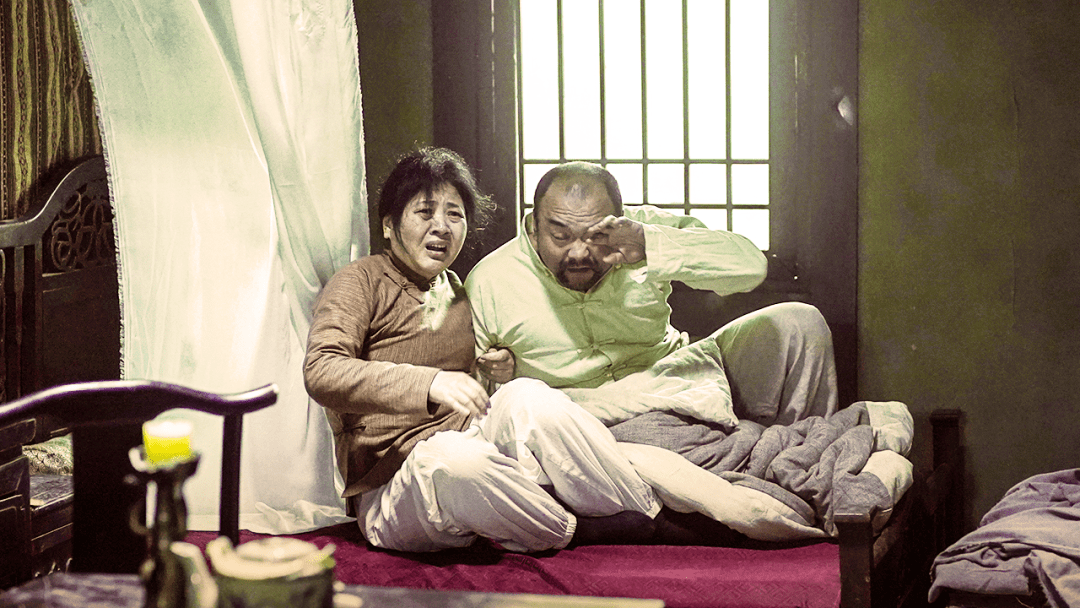 国产|上映4小时，就拿下4个第一，我断言：这部电影，很快会火向全国