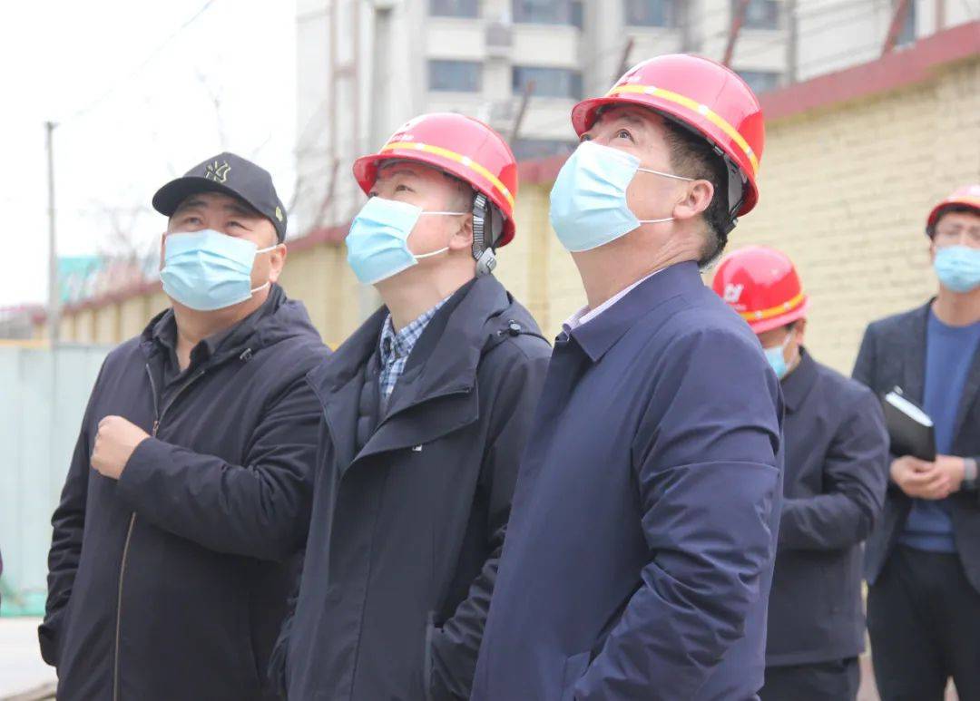 常务副县长丁磊到定兴三中调研