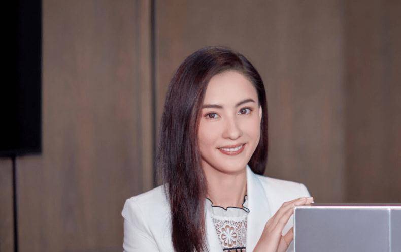 水平|张柏芝官宣参加《浪姐2》，颜值状态极其惊艳，能出道吗？