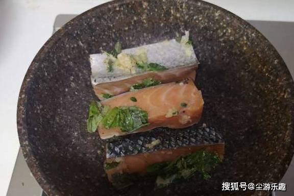 柠檬|学会“油浸”，可以在轻食界自由发挥