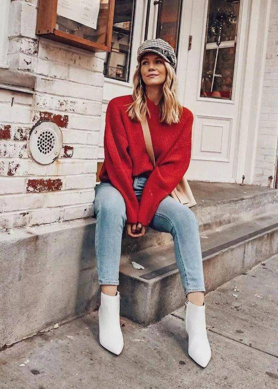 气息 入秋后流行穿“针织衫+牛仔裤”,送你几个搭配技巧,优雅显气质