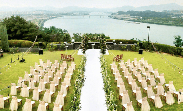 玄彬孙艺珍婚礼日期改了？确定3月31日办，200人宾客个个非富即贵_裴勇俊_娱乐_山庄