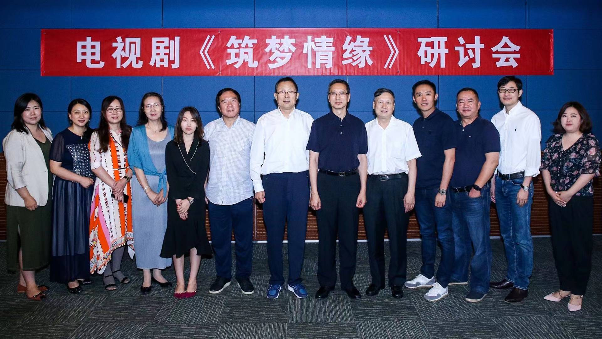 85后新锐导演金沙彰显文化底蕴身体力行诠释女性力量