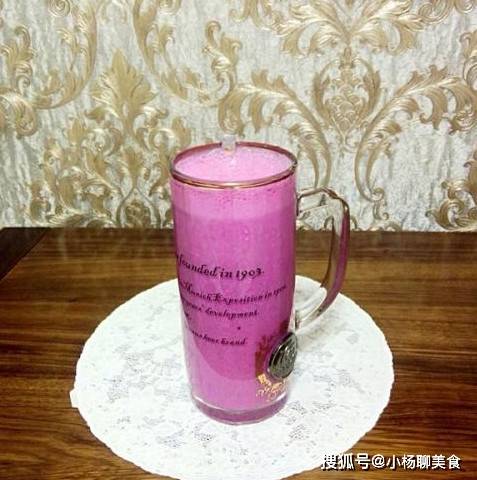 汤汁闺蜜夏季没晒黑，竟是喝了这个汤！真不愧是“天然防晒”！