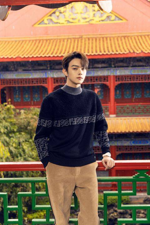 原创许凯从小配角跻身一线演员的魅力秘密出道前当过网红曾获国际模特