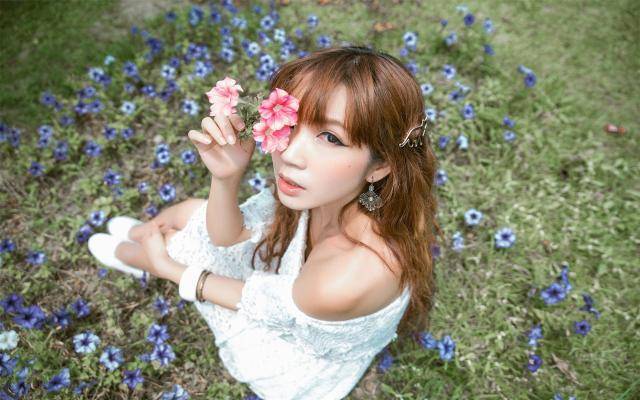 口述我与女老板的情感经历 那一夜她在我身上疯狂扭动(5)