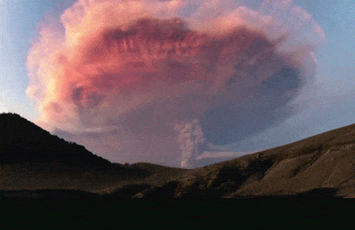 风云|1920片“曲面不锈钢”+近2000米直线灯带,他在千百种算法中捕捉「云 」的形态