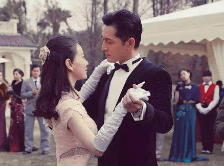 宋轶|《伪装者》播出五年后，女主角销声匿迹，三位女配却大红大紫！