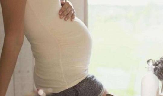 子宫|羊水质量好的孕妈，都有以下这几个习惯，越早知道越好！