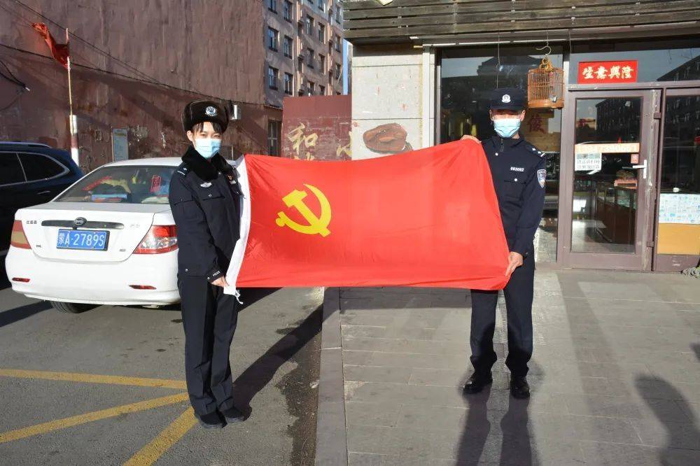苏尼特右旗公安局环食药侦大队森林公安局新时代文明实践学雷锋树新风