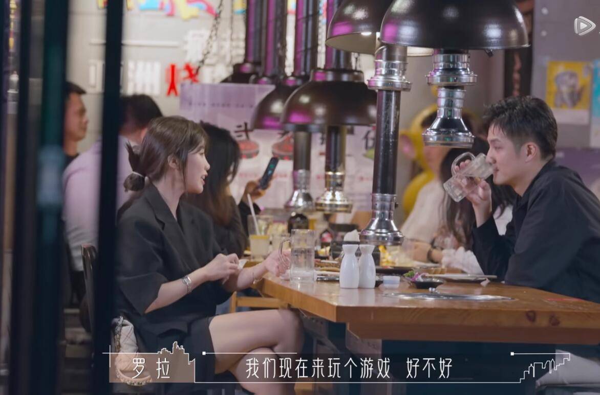 节目组|不要吵了！其实罗拉俞悦王能能的三角恋并不复杂，节目组早已暗示？？