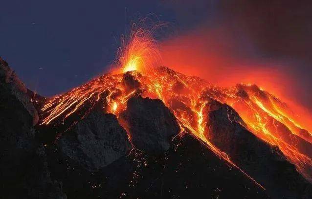 闪电|汤加火山爆发至少打破两项纪录？