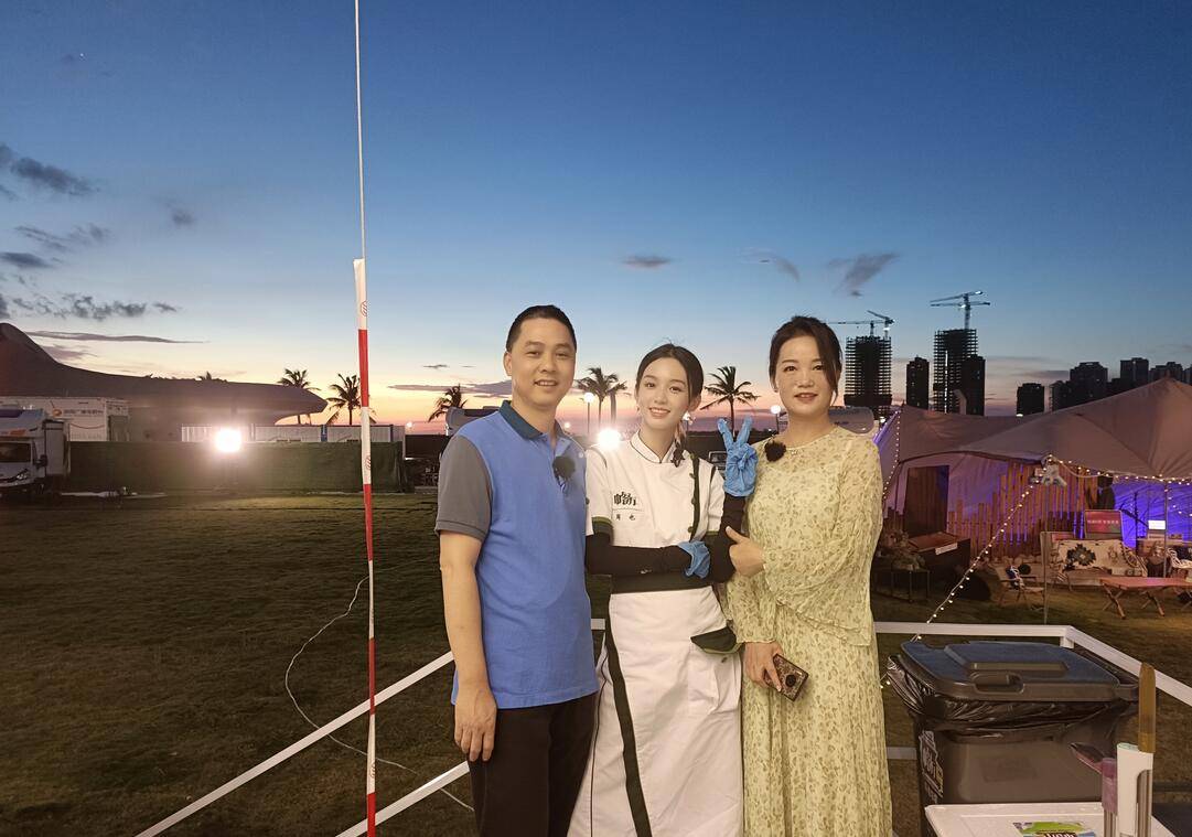 生活|黄晓明宁静“耍心眼”,《中餐厅》收官只能靠周也勉强挽尊!!