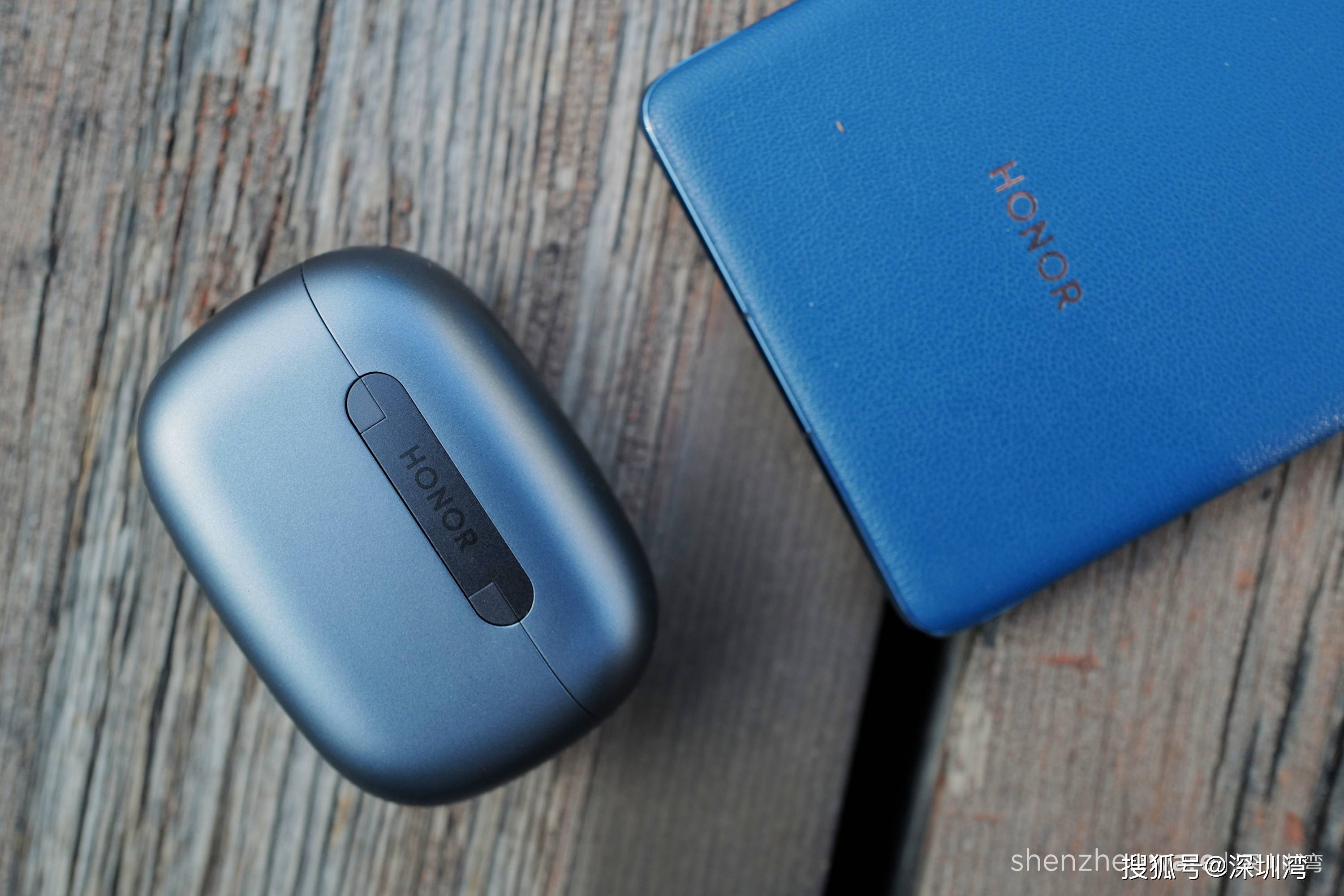 荣耀 Earbuds 3 Pro 首发评测：测温不止是噱头，音质、降噪表现很扎实