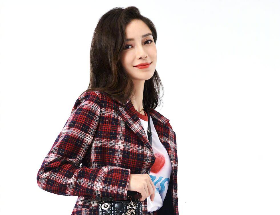 生活|黄晓明宁静“耍心眼”,《中餐厅》收官只能靠周也勉强挽尊!!