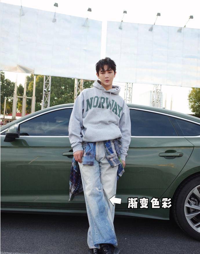 设计 太羞耻了！跟当红男明星谈恋爱都这么撩的吗？