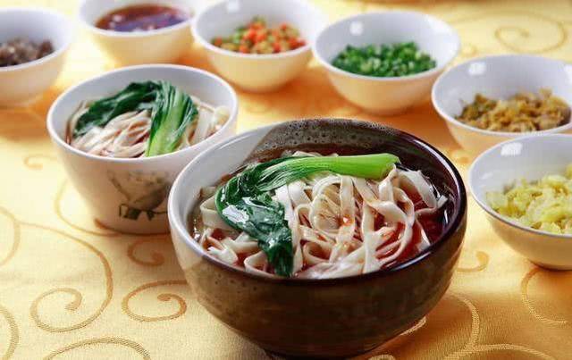 饮食|老话说“饥饿使人长寿，饱食让人生病”，这句话到底有没有道理？