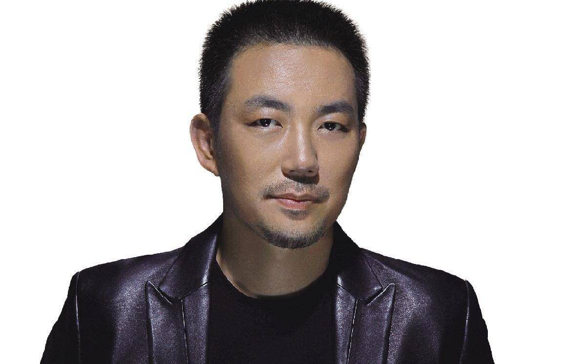 原创何沐阳绿水青山谣找到电影内核的精神表达