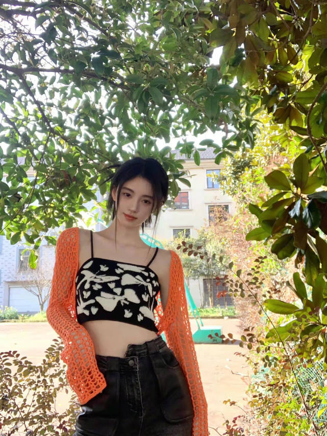 什么江苏五龙——你什么时候看到过鞠婧祎的妆容穿搭出过错！