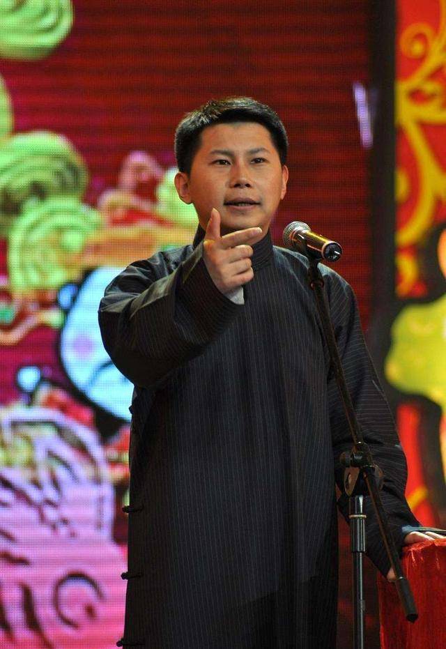 《给小娟的一封信》的文案后,何云伟就把枕边人换成了女硕士陈迪