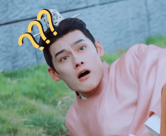 情节|烂梗配烂剧!女主遇男主必倒霉,摔倒必亲吻,女扮男装不能忍!!