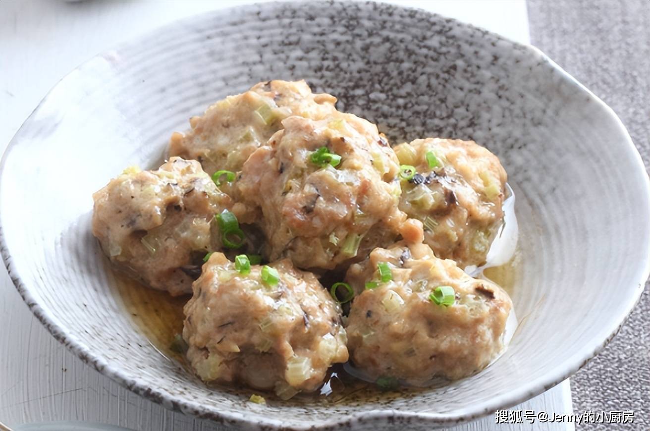 试试这4道开胃菜,美味可口下饭香,孩子爱吃_过凉_芹菜_香菇