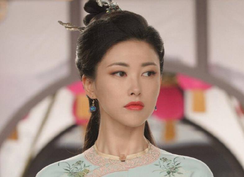 韦小宝|贵为教主夫人的苏荃,为何甘心嫁给韦小宝?其实不只是因为怀孕