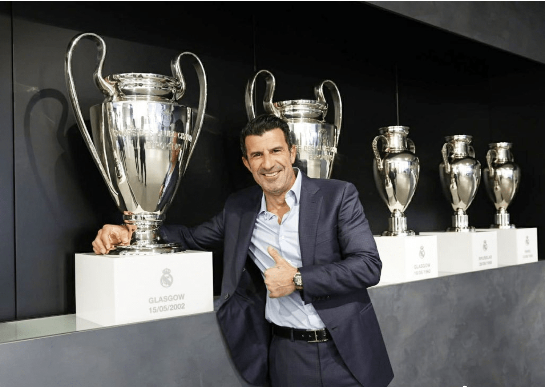 菲戈晒与劳尔卡西皇马重逢很高兴再会还有我们的好朋友欧冠奖杯