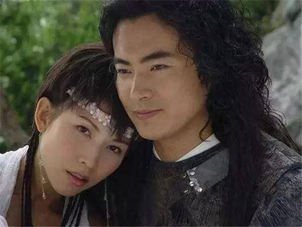 发型盘点十大泡面头男星，第一名最帅毋庸置疑，小李飞刀焦恩俊最适合
