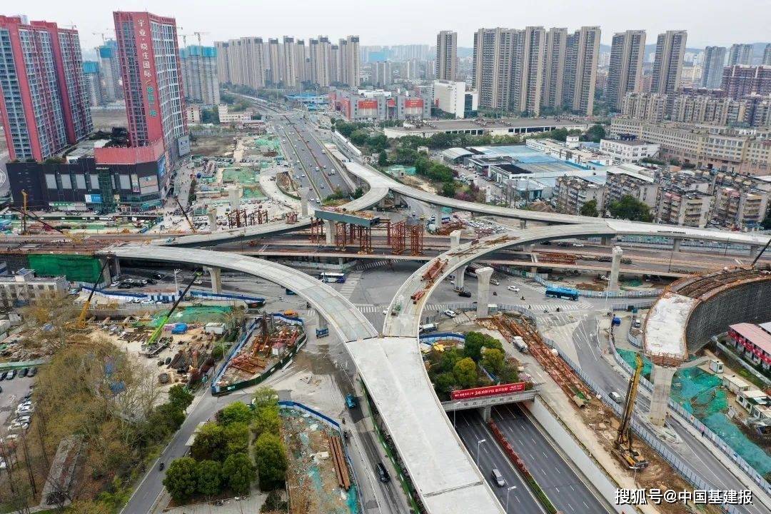 中铁十局承建7层立体交通枢纽建设再提速_晓庄_高架_施工
