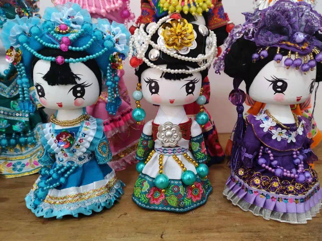 嵩明杨林木偶制作"守"艺人