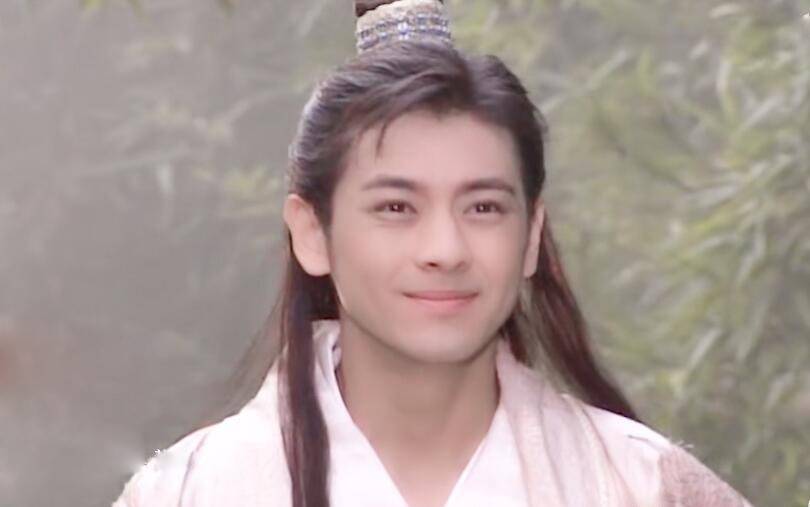 郑少秋|这10位男明星，简直演活了武侠第一美男，个个让女人心跳加速！