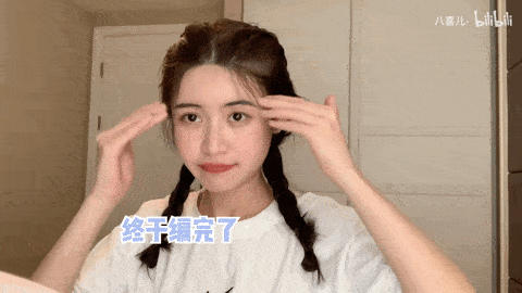 丝带今春不要再披头散发啦！这几款发型，显瘦又显脸小！